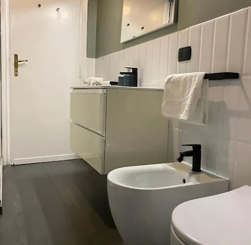 Casabaleno - Elegant Close To The Colosseum Appartement Rome